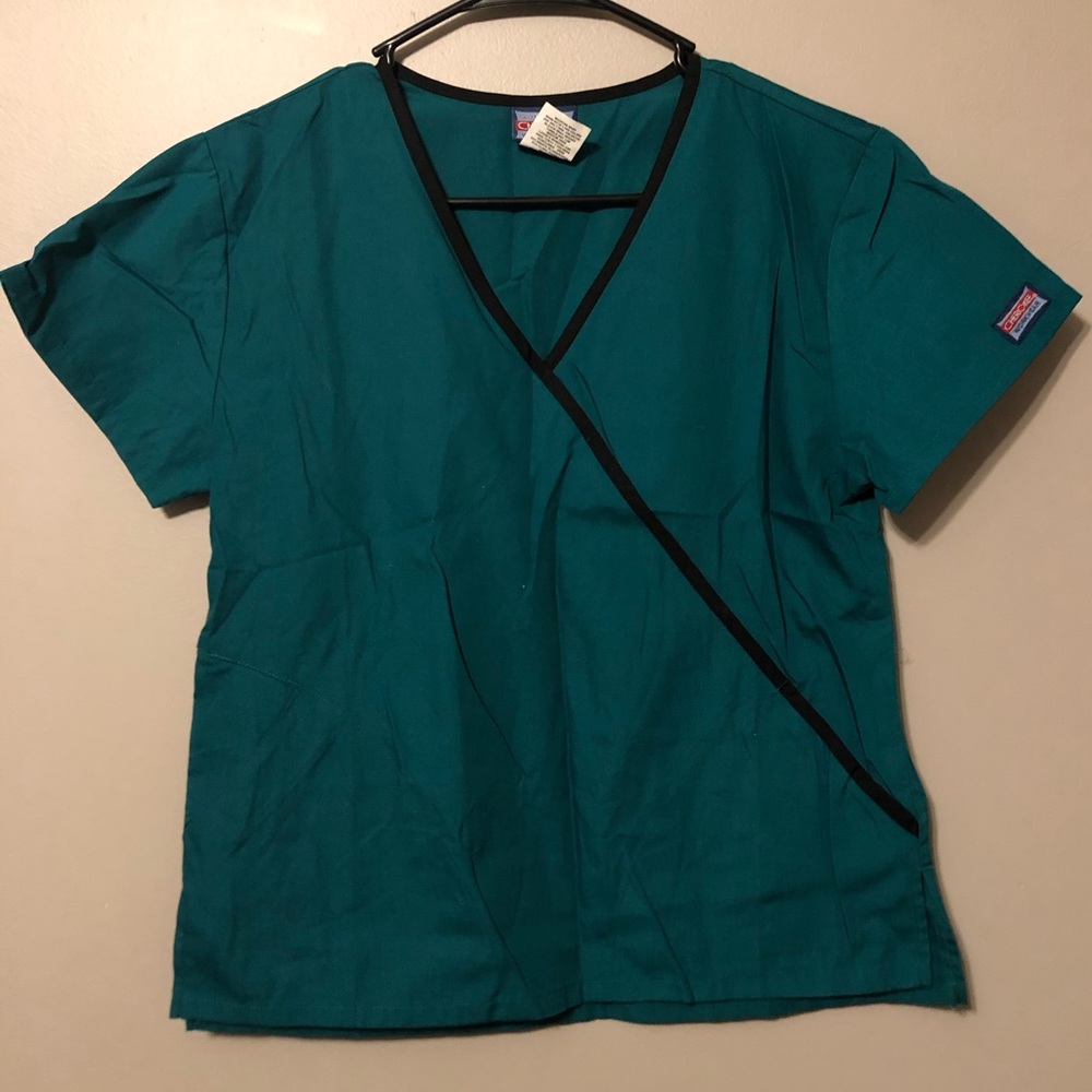 Cherokee Scub Top